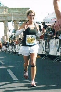 Sandi at the Brandenburg Gate in mile 26 of the Berlin Marathon 2012.
